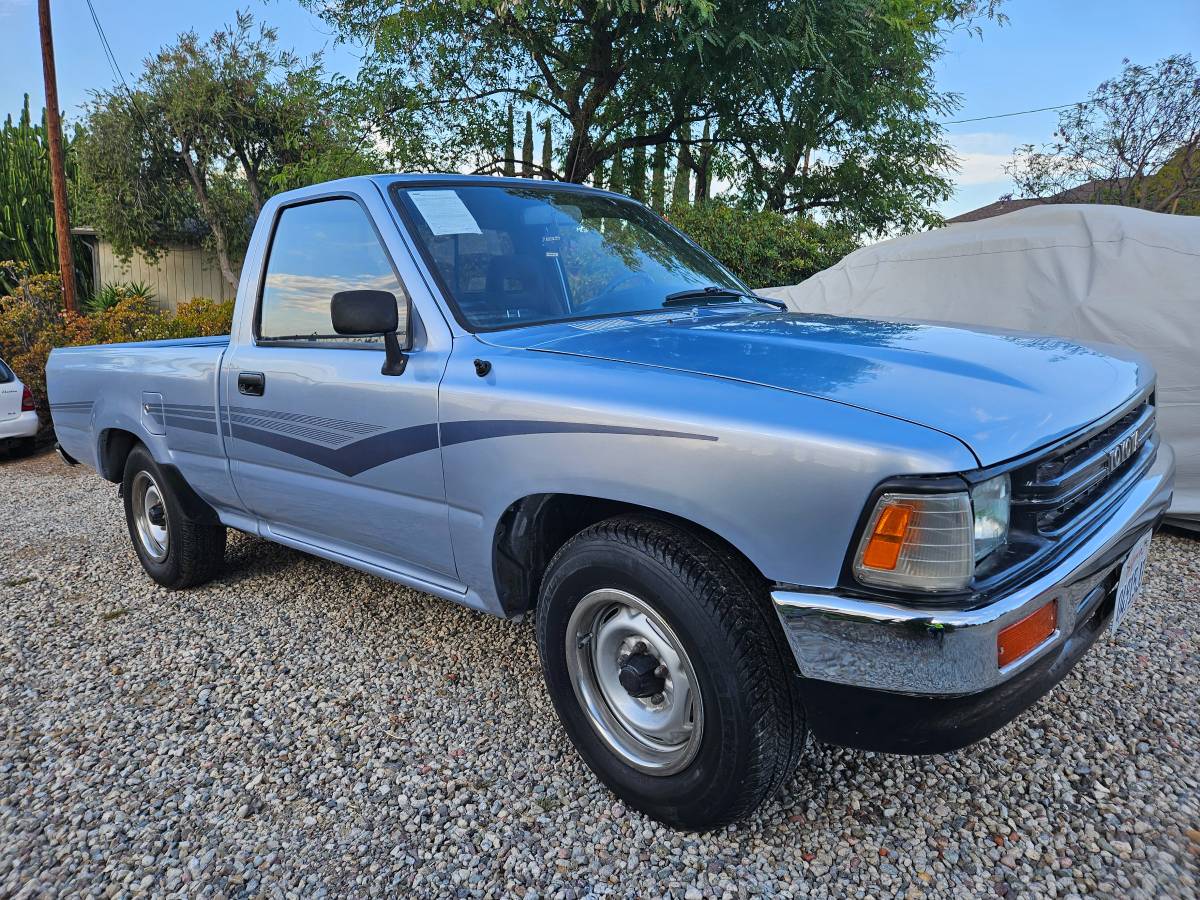 Toyota-1989-blue