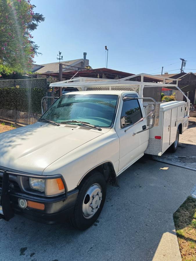 Toyota-1993-white