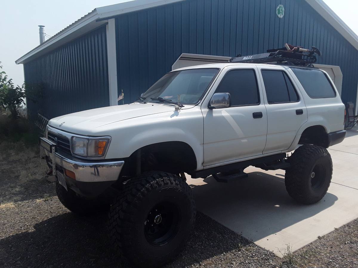 Toyota-4-runner-1992-white