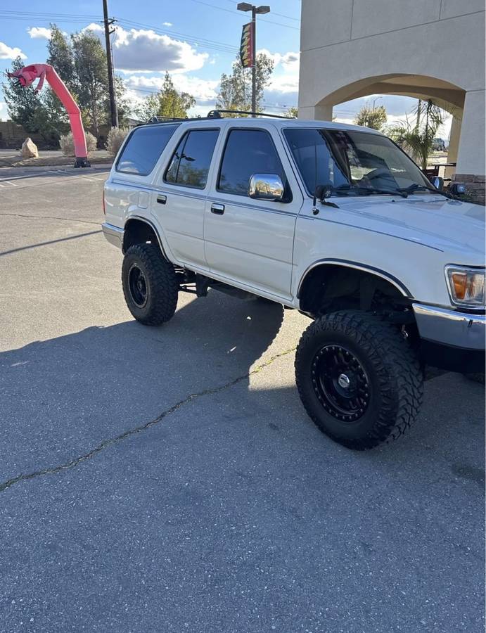 Toyota-4runner-1995-white