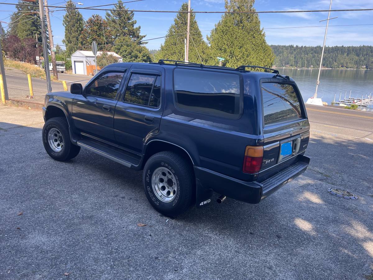 Toyota-4runner-sr5-1993-Blue