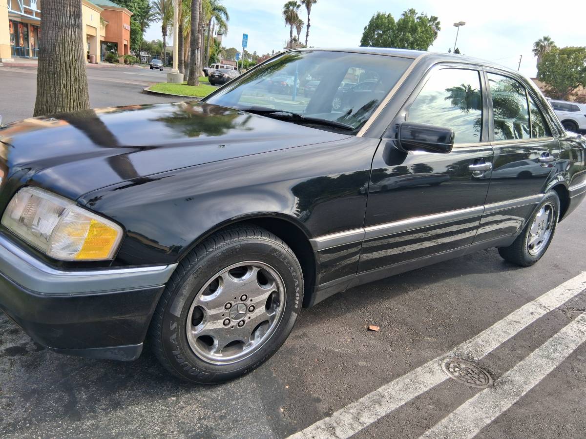 Toyota-Camry-1996-Black