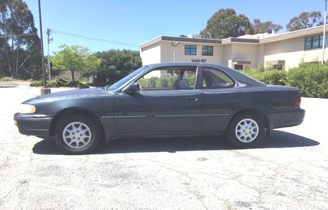 Toyota-Camry-le-1995-green