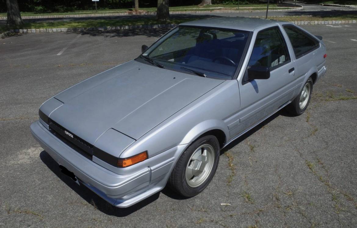 Toyota-Corolla-1986