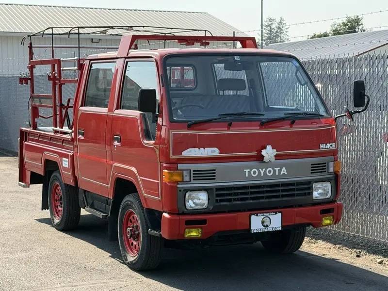 Toyota-Hiace-fire-truck-1992