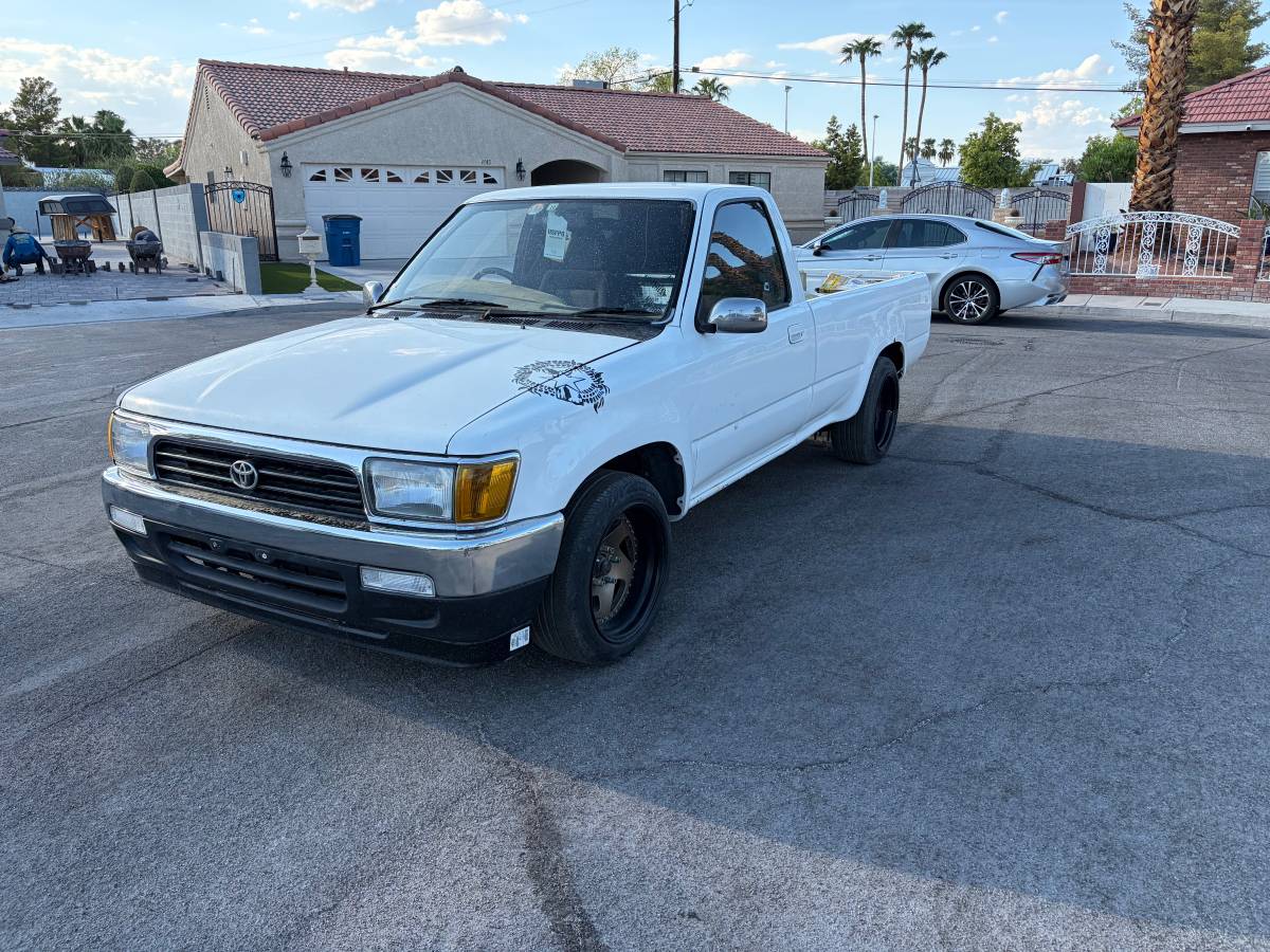 Toyota-Hilux-1992