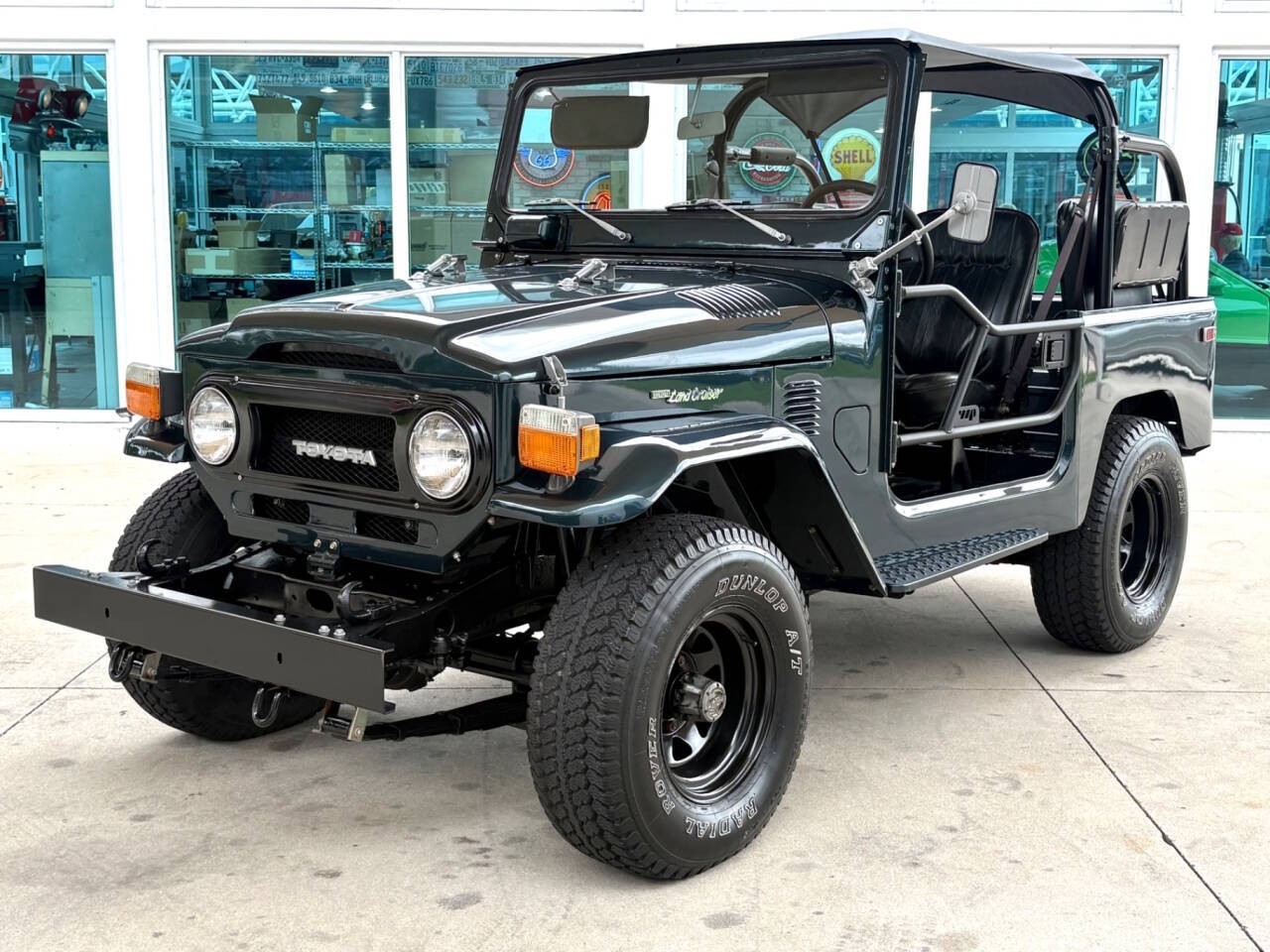 Toyota-Land-Cruiser-1975-SUV-Black Toyota Land Cruiser 1975