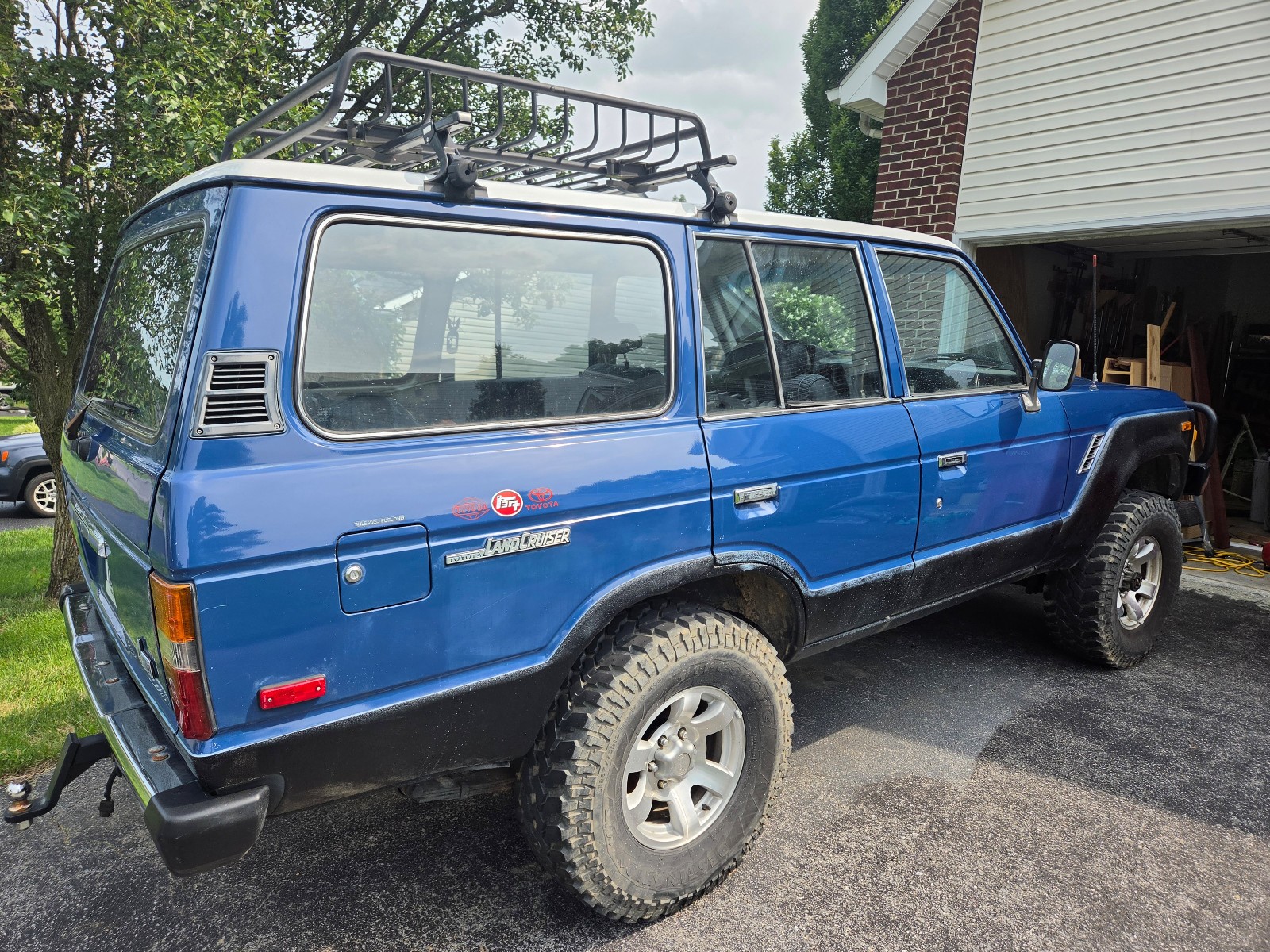 Toyota-Land-Cruiser-1986-SUV-Gray