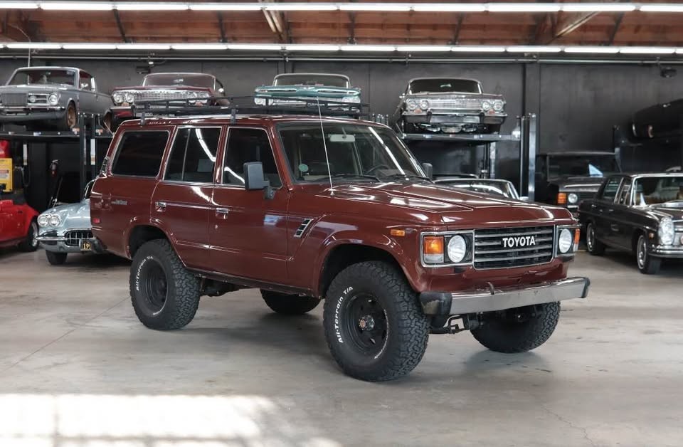 Toyota-Land-Cruiser-1987-SUV