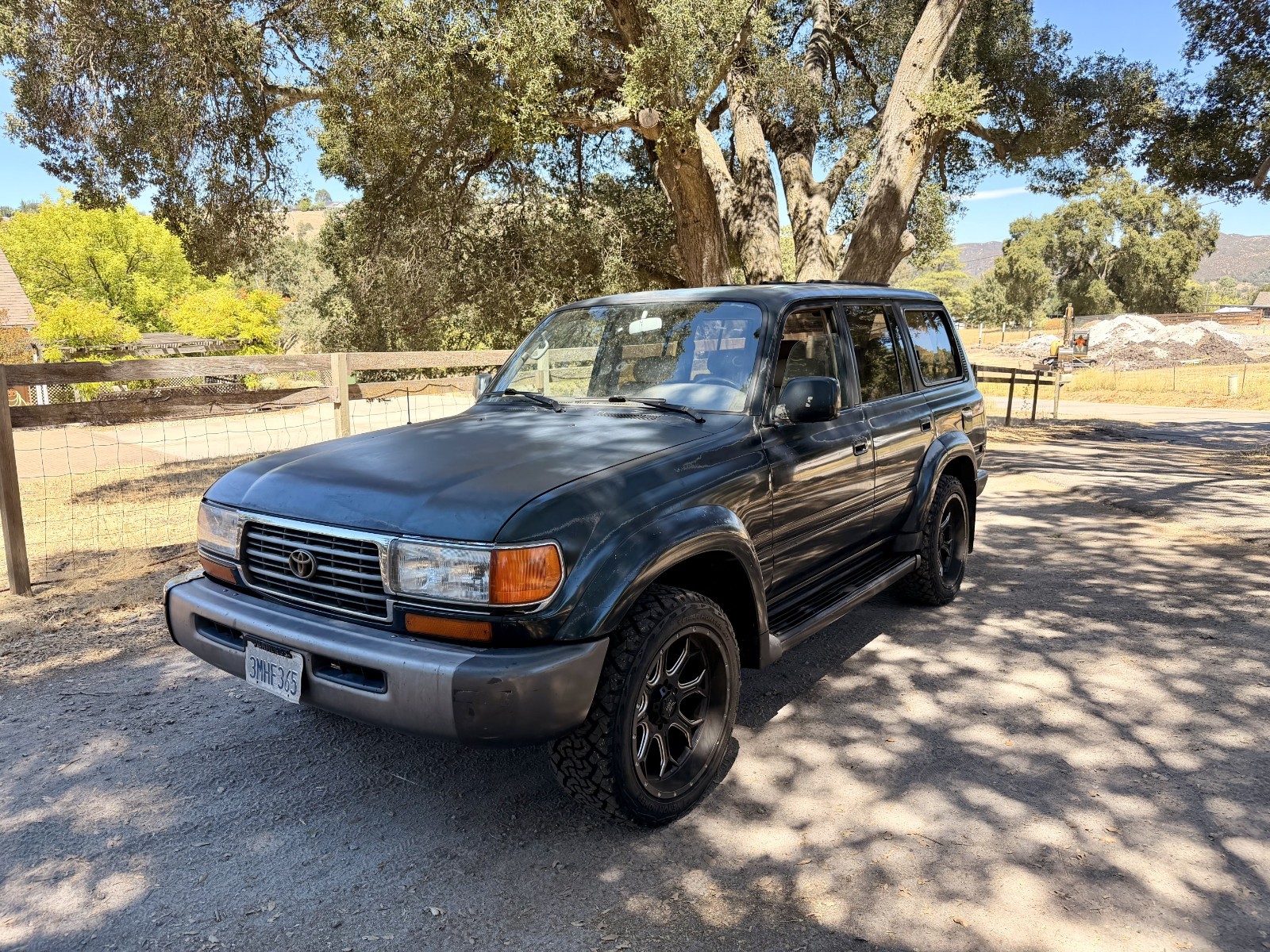 Toyota-Land-Cruiser-1995-SUV-Tan
