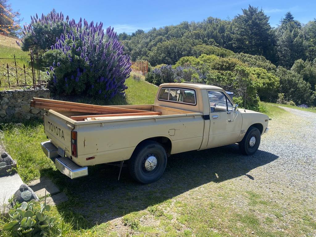 Toyota-Pickup-1981