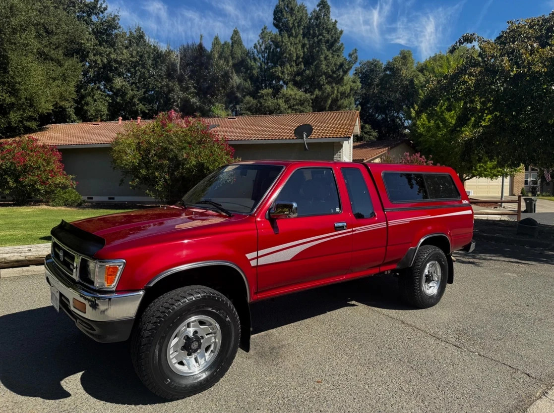 Toyota-Pickup-1993-Extended-Cab-Pickup-Gray