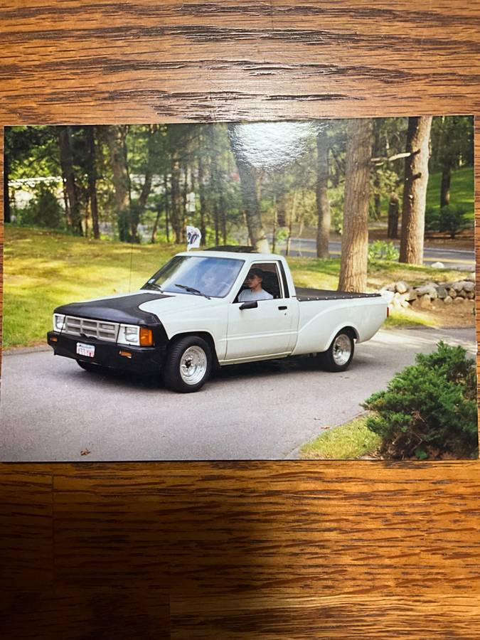 Toyota Pickup truck 1986, photo 1