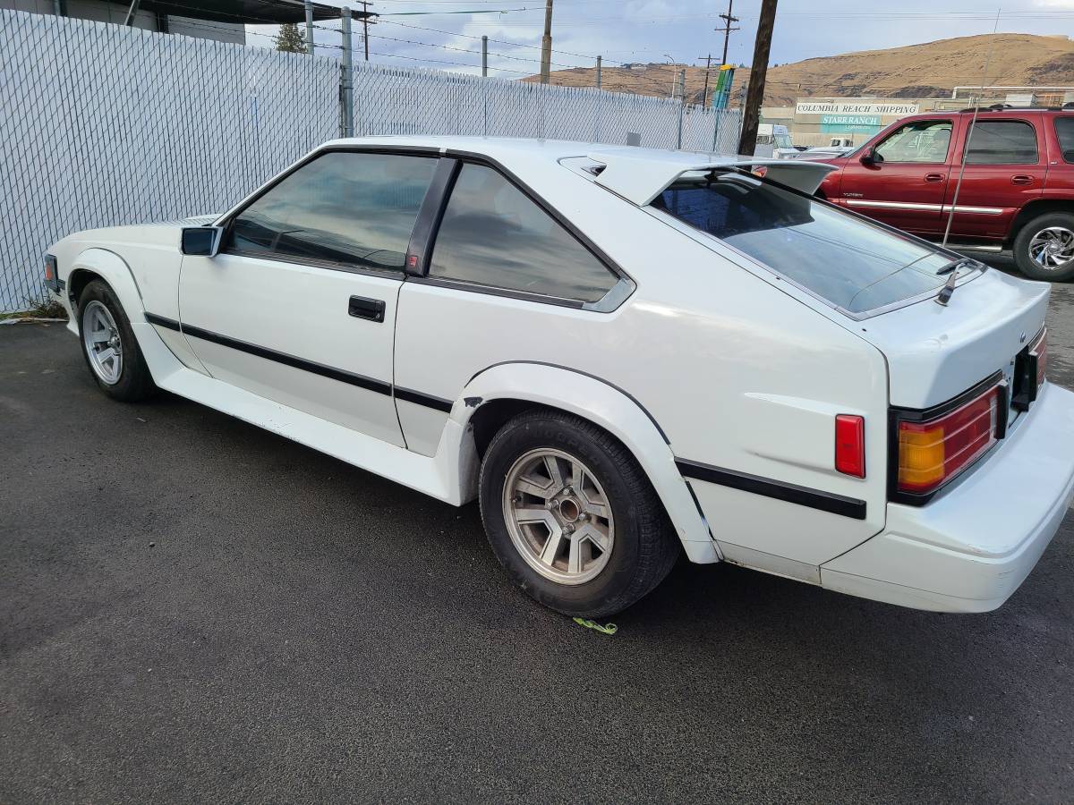 Toyota-Supra-1984-white
