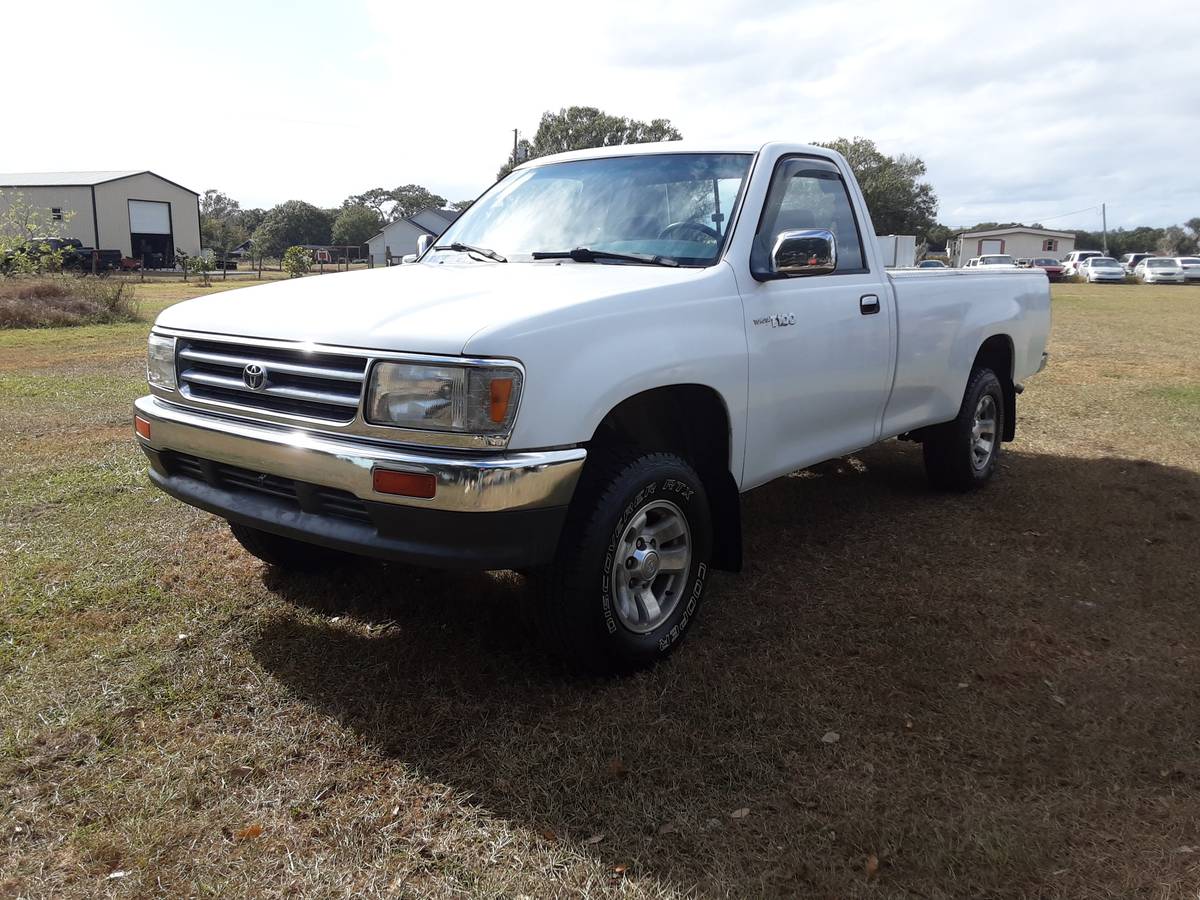 Toyota-T100-1993-White