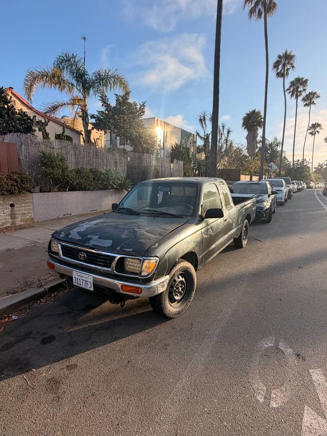 Toyota-Tacoma-1996-green