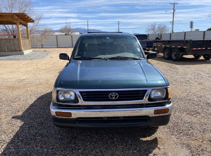 Toyota-Tacoma-access-cab-1996-green