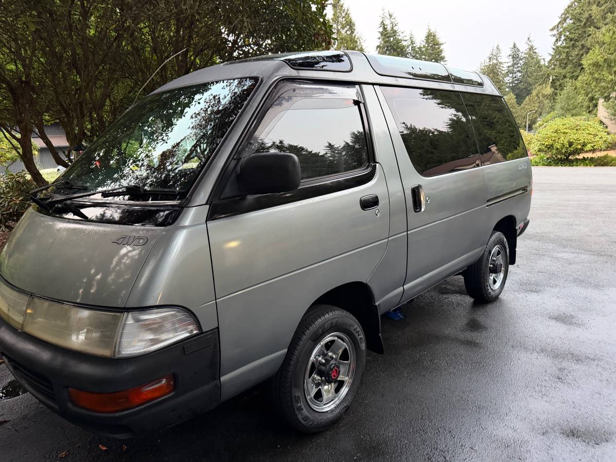 Toyota-Town-ace-1992