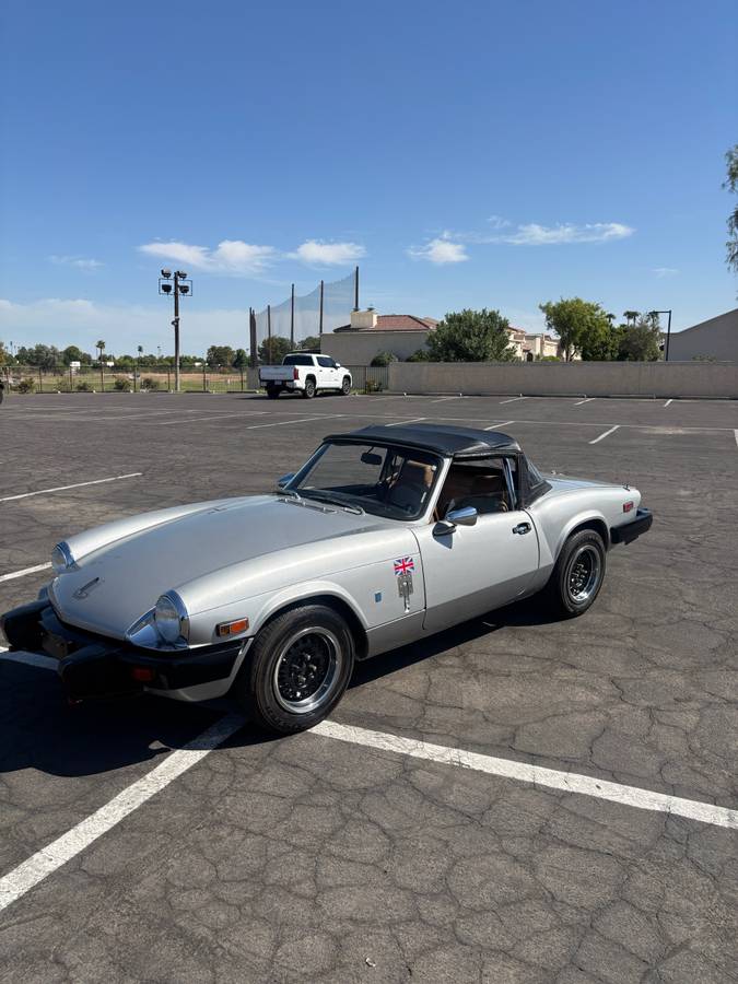 Triumph-Spitfire-1980-Gray