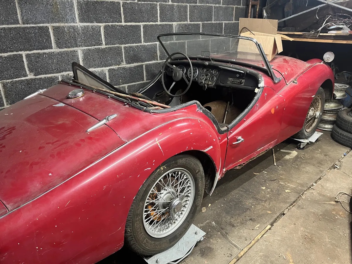 Triumph-Tr3a-1959-Red-Black