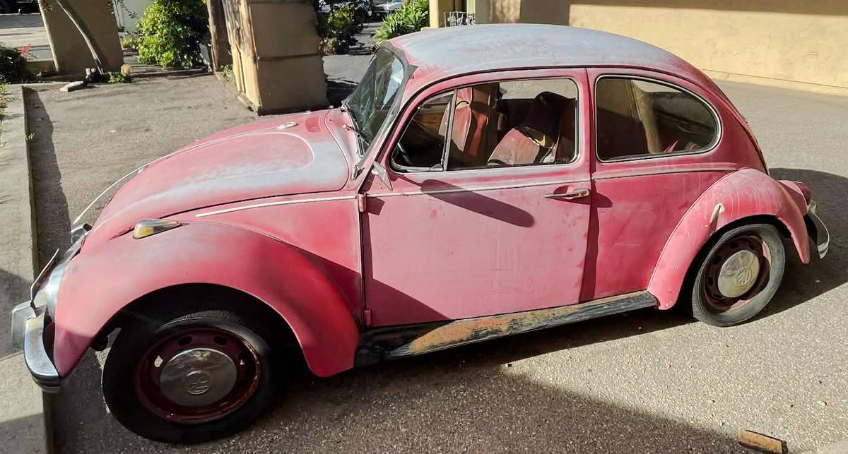 Volkswagen-Beetle-1968-Red