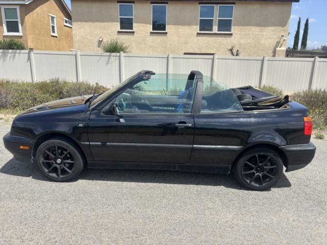 Volkswagen-Cabrio-1996