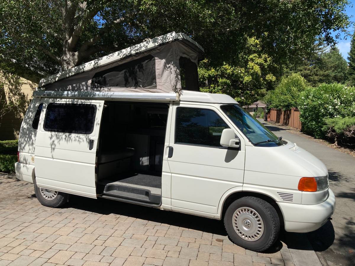 Volkswagen-Eurovan-camper-1996-white