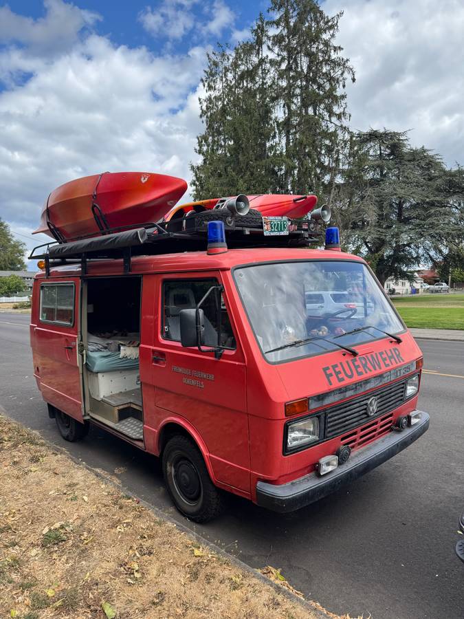 Volkswagen-Lt35-1989