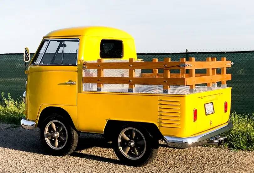 Volkswagen-Transporter-single-cab-1964-yellow
