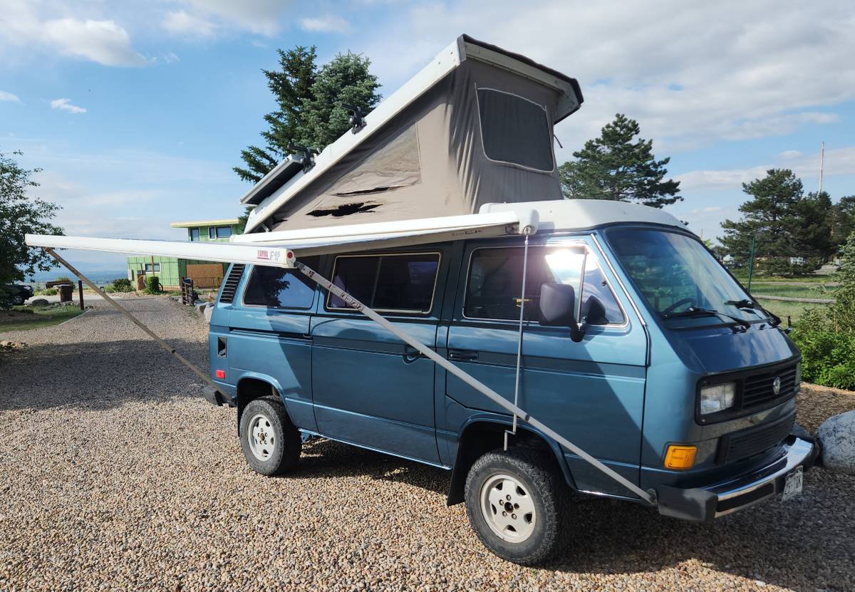 Volkswagen-Vanagon-1987-Blue
