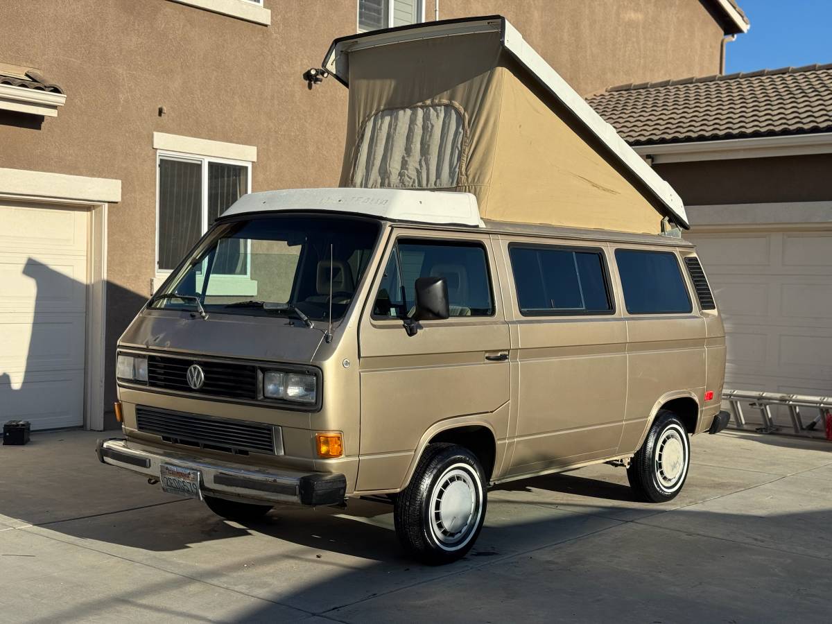 Volkswagen-Vanagon-westfalia-1987