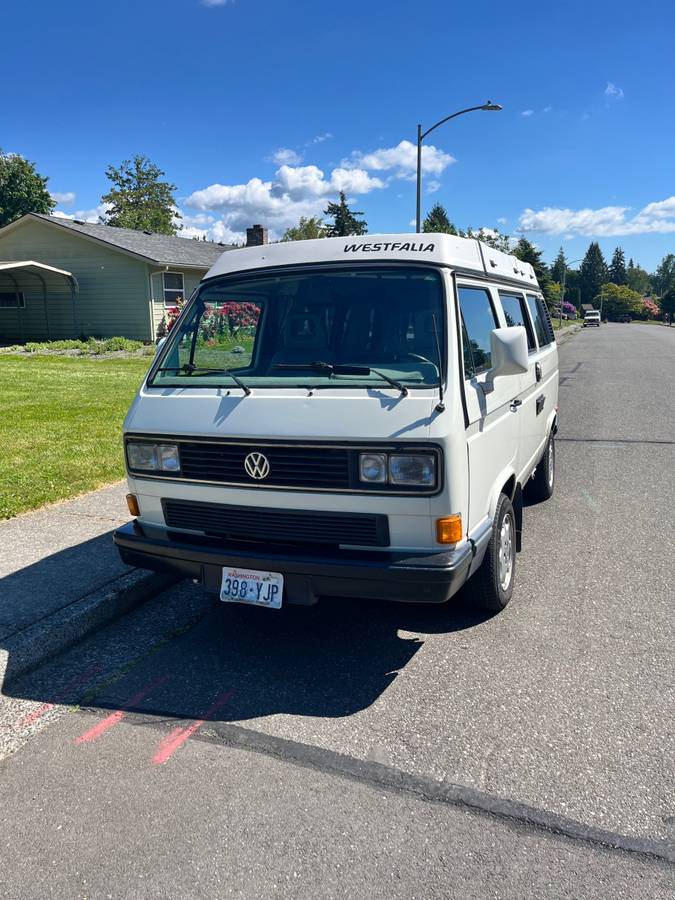 Volkswagen-Vanagon-westfalia-1990-white