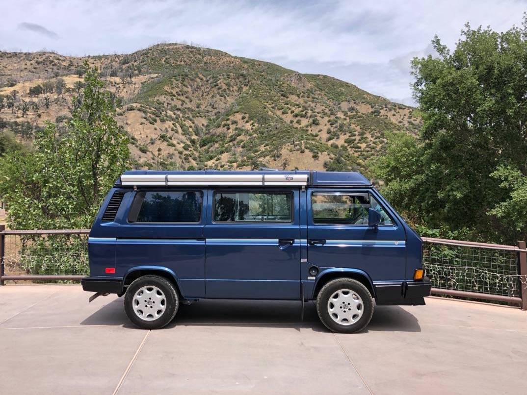Volkswagen-Vanagon-westfalia-gl-1990-blue