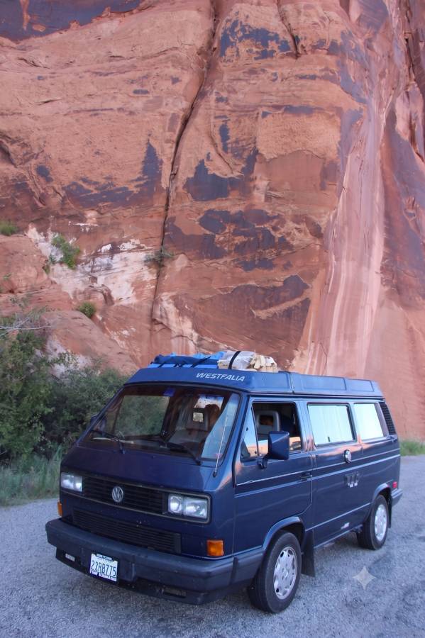 Volkswagen-Vanagon-westfalia-gl-1990-blue