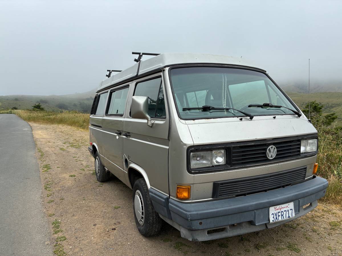 Volkswagen-Vanagon-westphalia-1991-silver