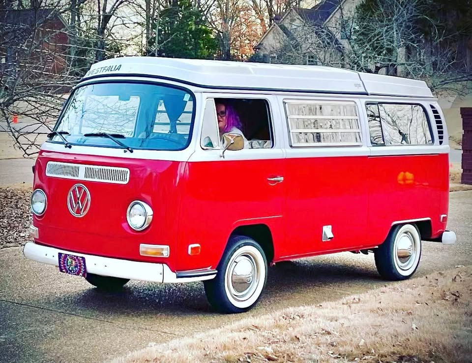 Volkswagen-Westfalia-camper-van-1970