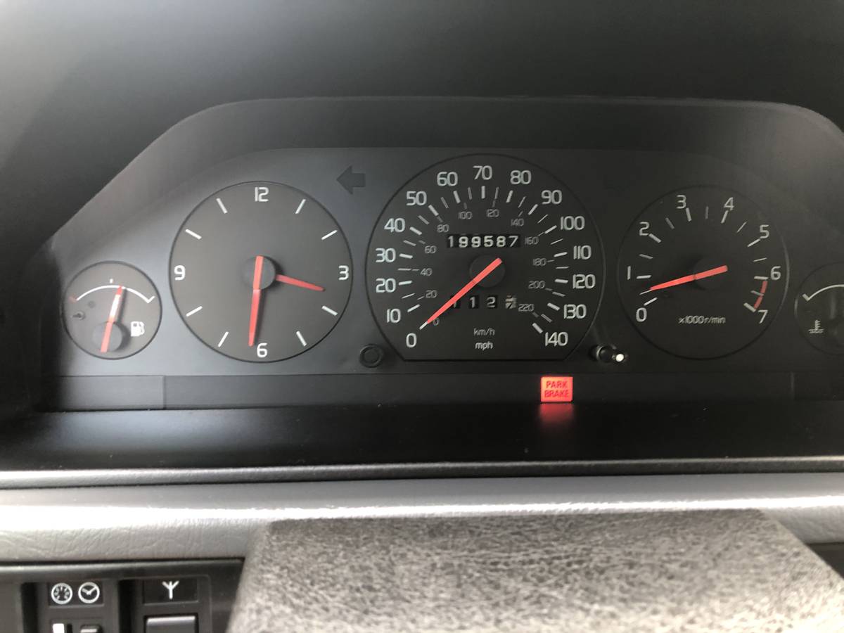 Volvo-940-1992-blue