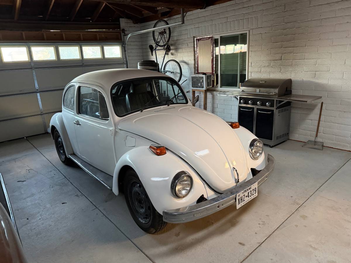 Vw-beetle-1974-White