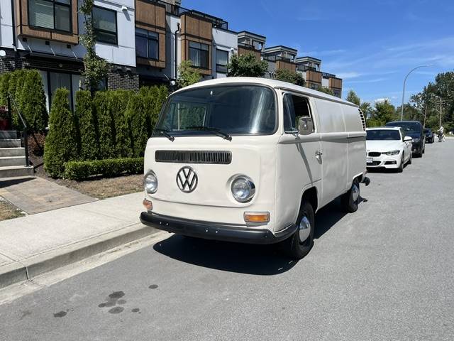 Vw-bus-ll-1969-white