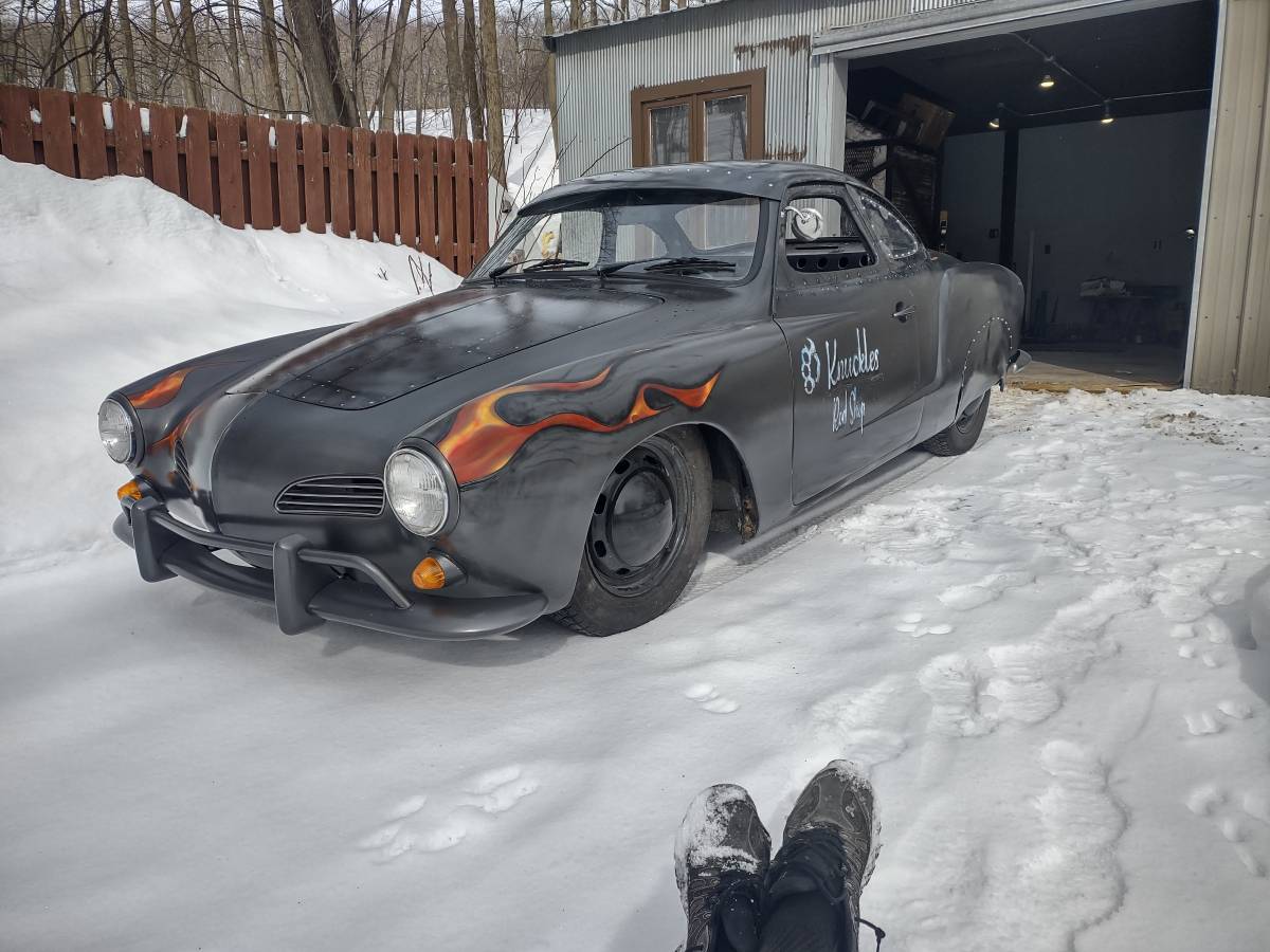 Vw-karmann-ghia-1965-grey