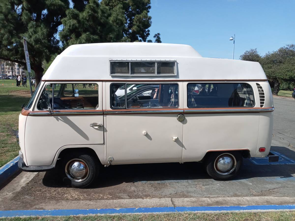 Vw-type-11-camper-buscustom-1970-custom