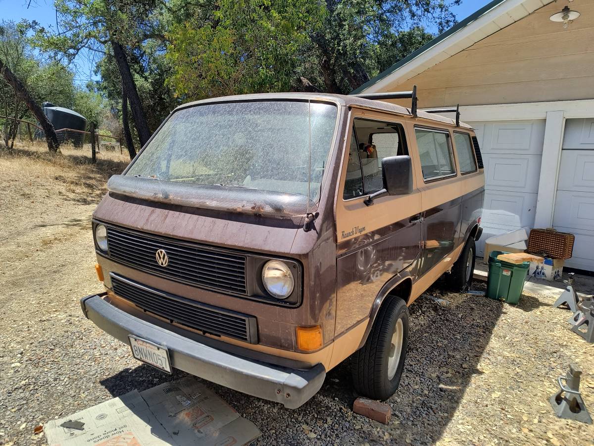 Vw-vanagon-1984-brown Vw-vanagon-1984-brown