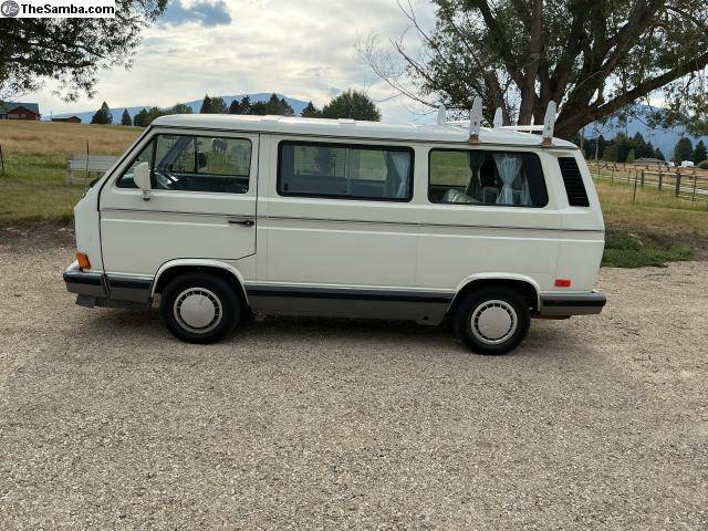 Vw-vanagon-carat-1990