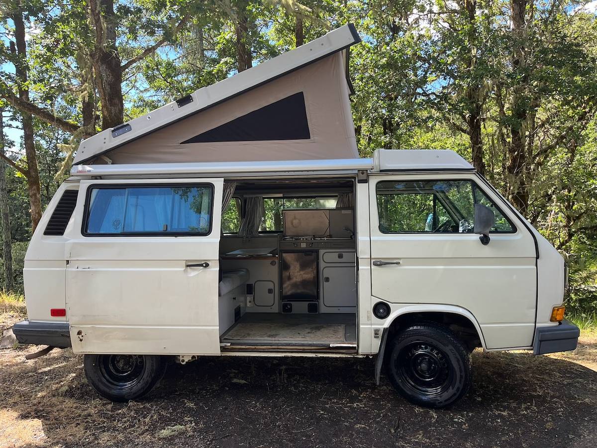 Vw-vanagon-westfalia-1989-white