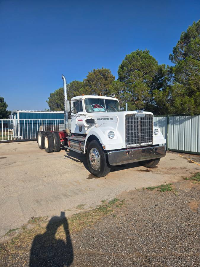 White-western-star-1975