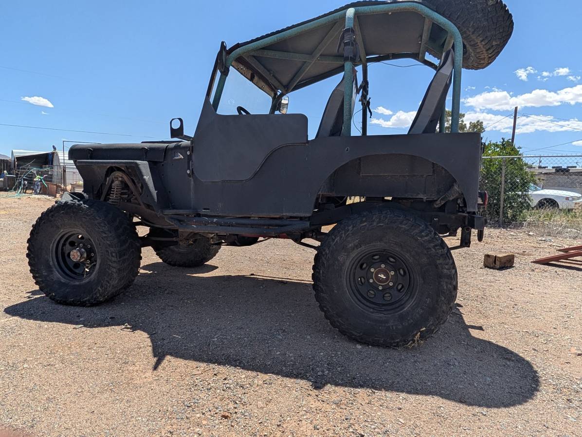 Willys-Jeep-1947-black