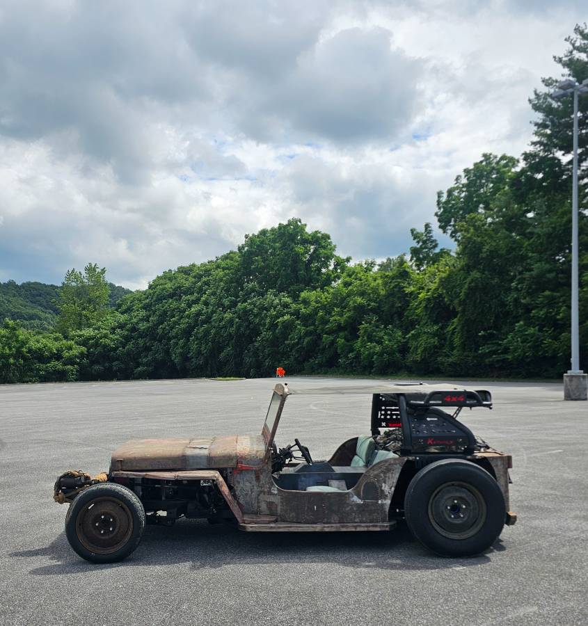 Willys-Jeep-1950-brown