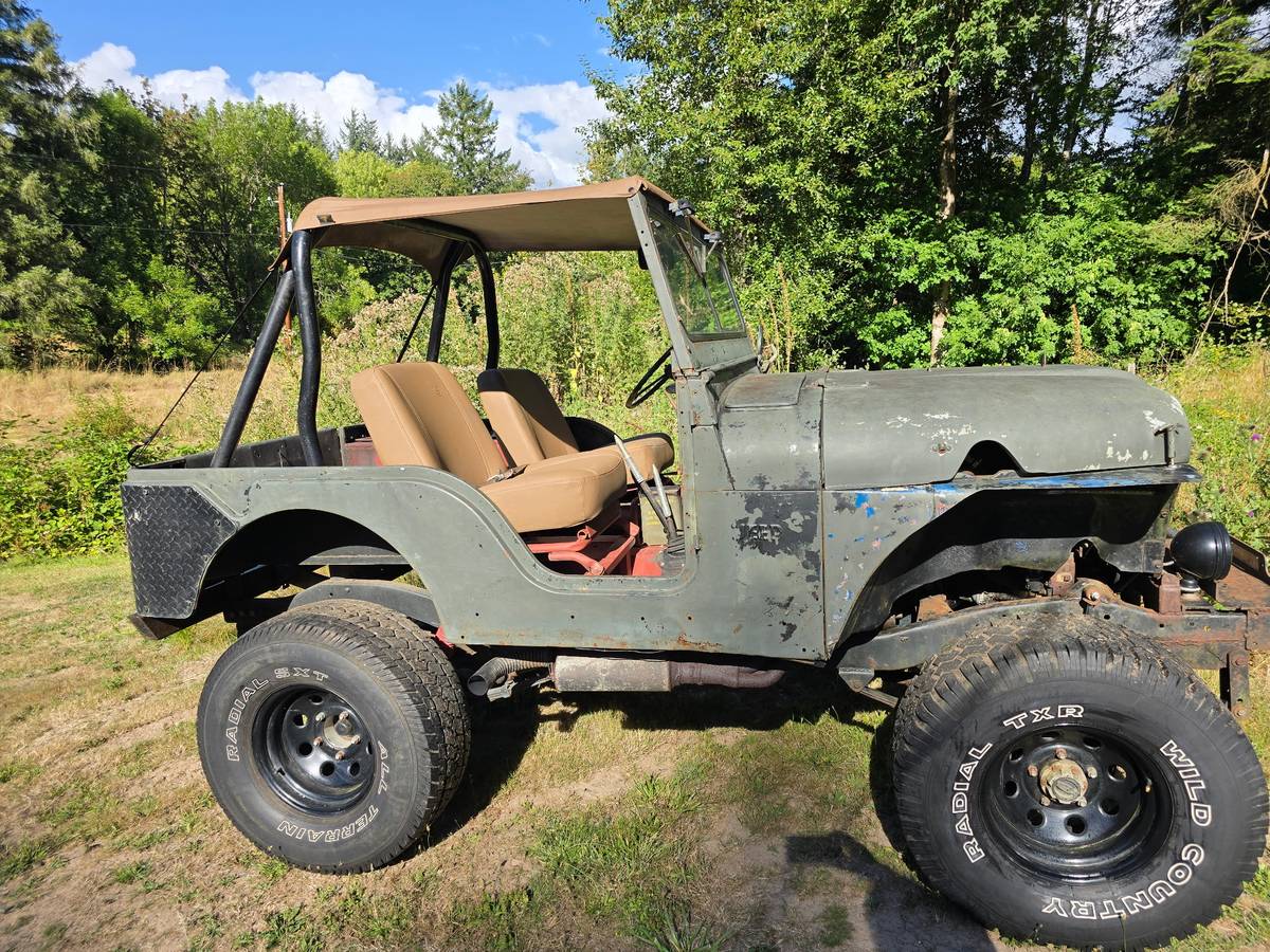 Willys-Jeep-1956