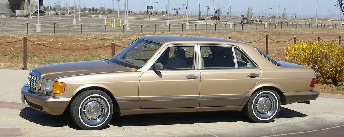 420sel-mercedes-sedan-1986-custom