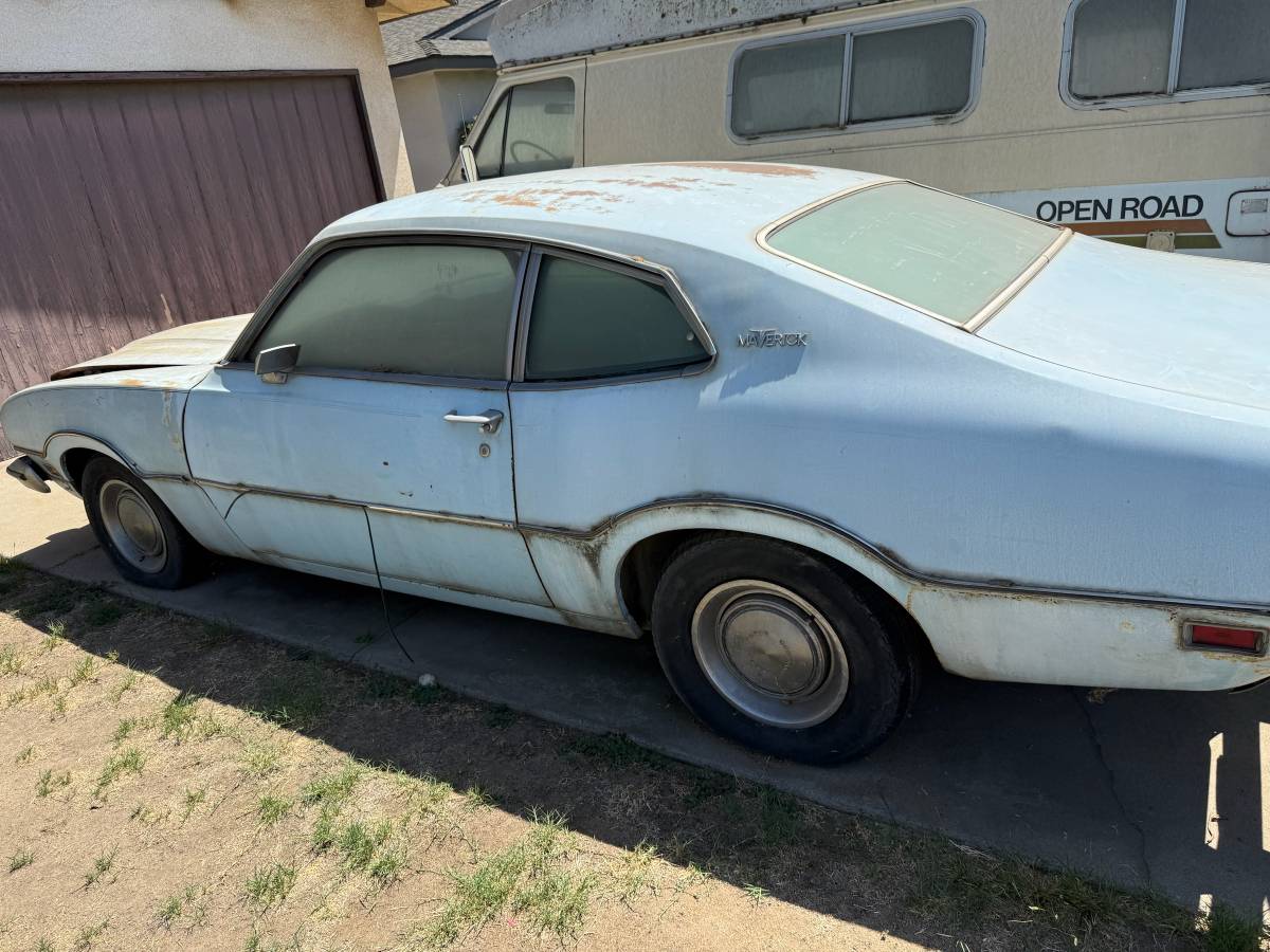 73-maverick-1973-Blue